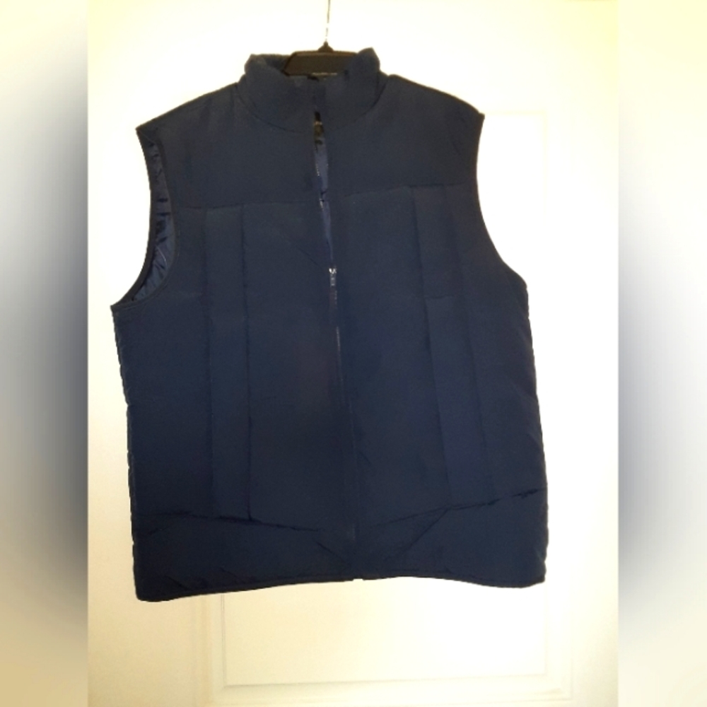 Banana Republic Men's Puffer Vest